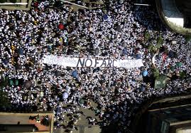 Manifestação contra as FARCs em Bogotá. 